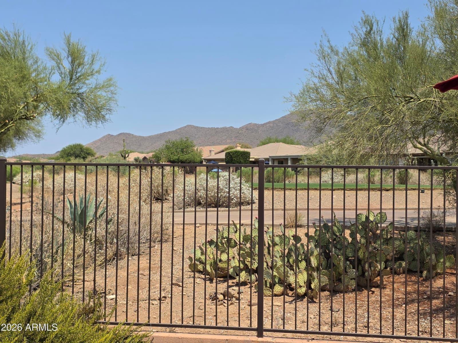 1650 W DION Drive, Phoenix, AZ 85086 — photo 6 of 57