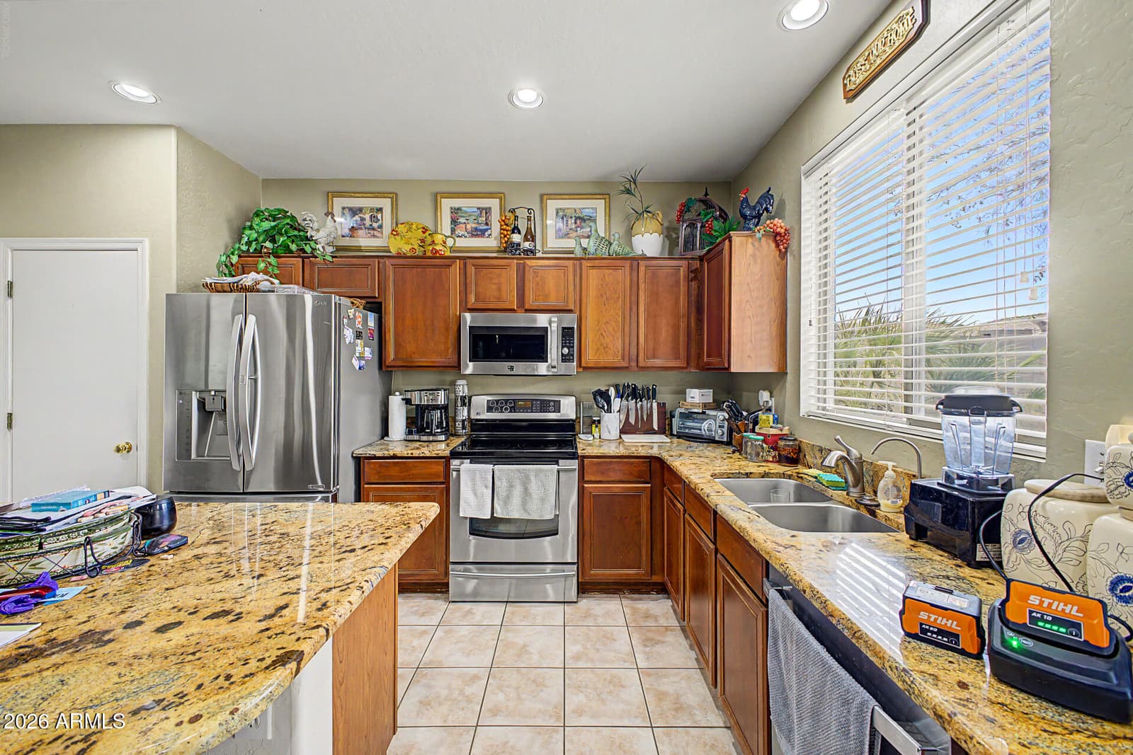 15860 W COCOPAH Street, Goodyear, AZ 85338 — photo 13 of 31