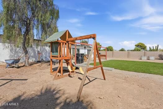 5529 W ANGELA Drive, Glendale, AZ 85308 — photo 18 of 21