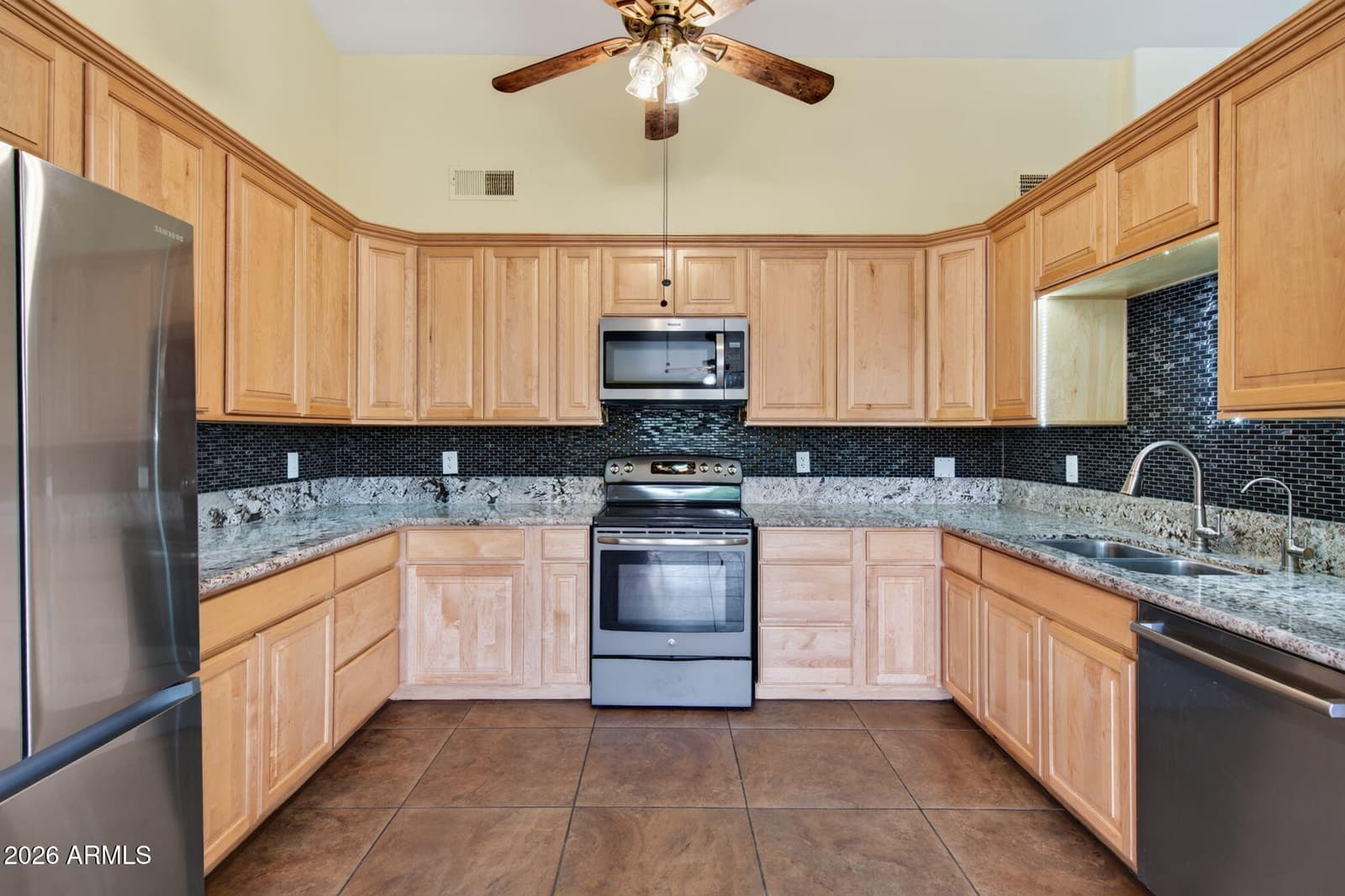 10859 W Cochero Court, Casa Grande, AZ 85194 — photo 4 of 35