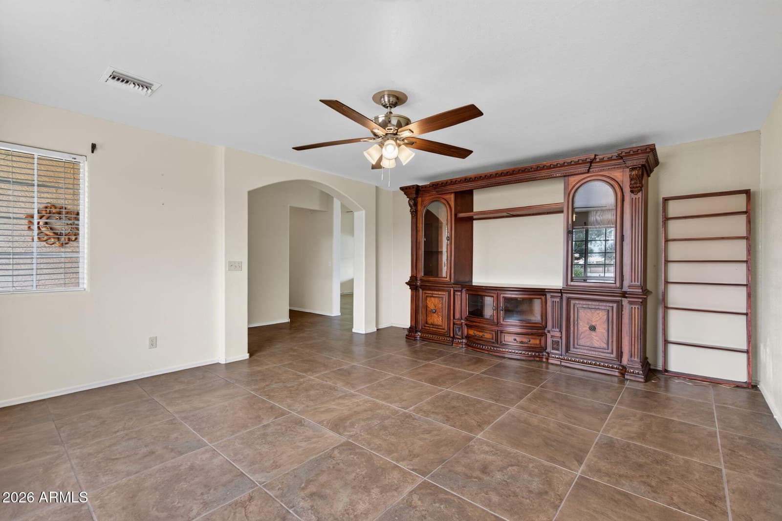 10859 W Cochero Court, Casa Grande, AZ 85194 — photo 6 of 35