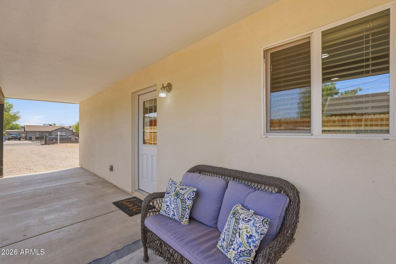 3710 W LATHAM Street, Phoenix, AZ 85009 — photo 5 of 33