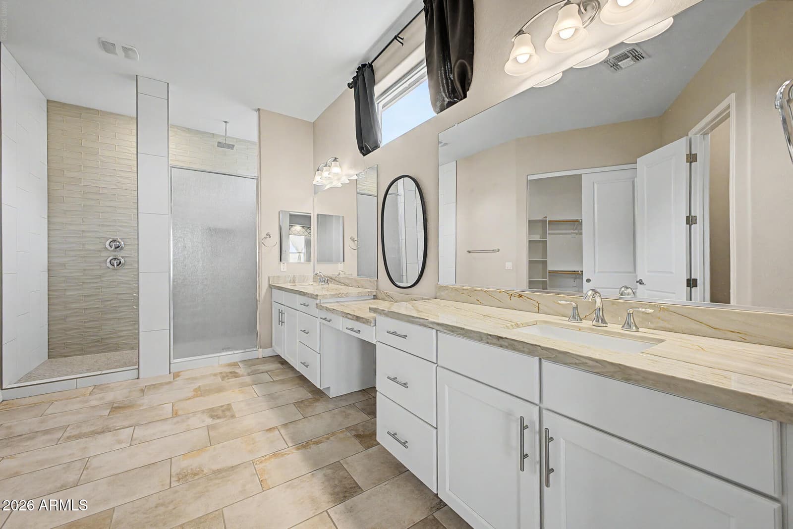 8428 S 16TH Drive, Phoenix, AZ 85041 — photo 18 of 40