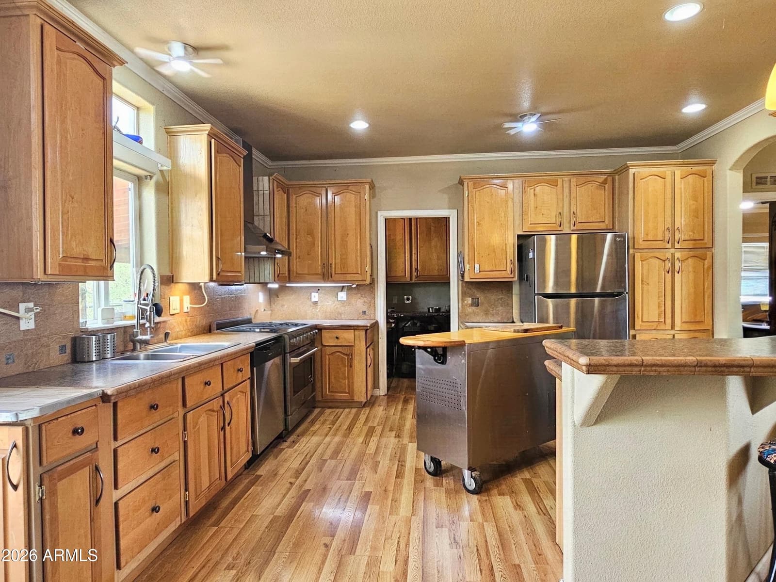 389 S VIA LIBERACION, Bisbee, AZ 85603 — photo 5 of 24