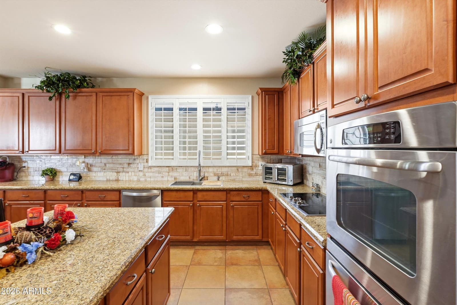 18458 W MARCONI Avenue, Surprise, AZ 85388 — photo 12 of 49