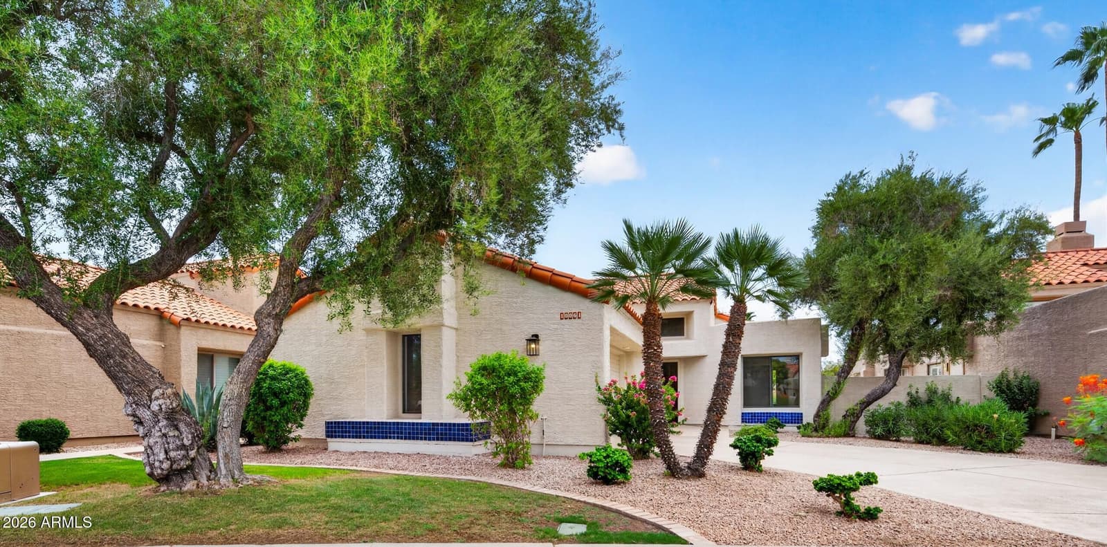 10061 E CALLE DE CIELO Circle, Scottsdale, AZ 85258 — photo 1 of 34