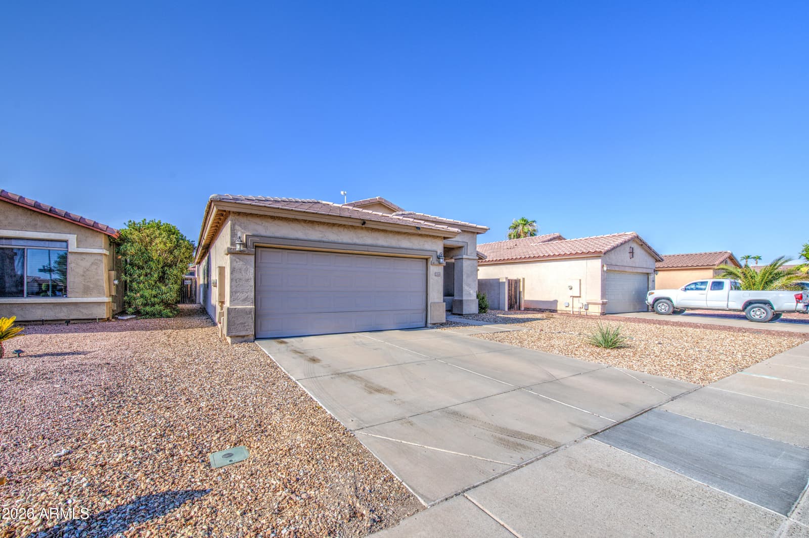 11554 W BERMUDA Drive, Avondale, AZ 85392 — photo 3 of 42