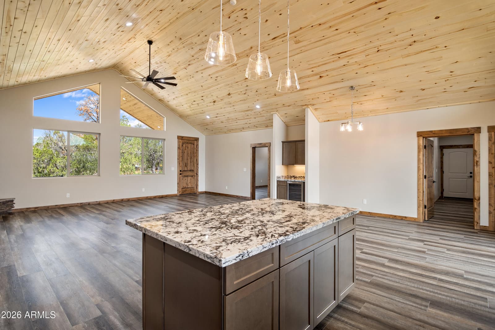 2747 Apollo Circle, Overgaard, AZ 85933 — photo 11 of 28