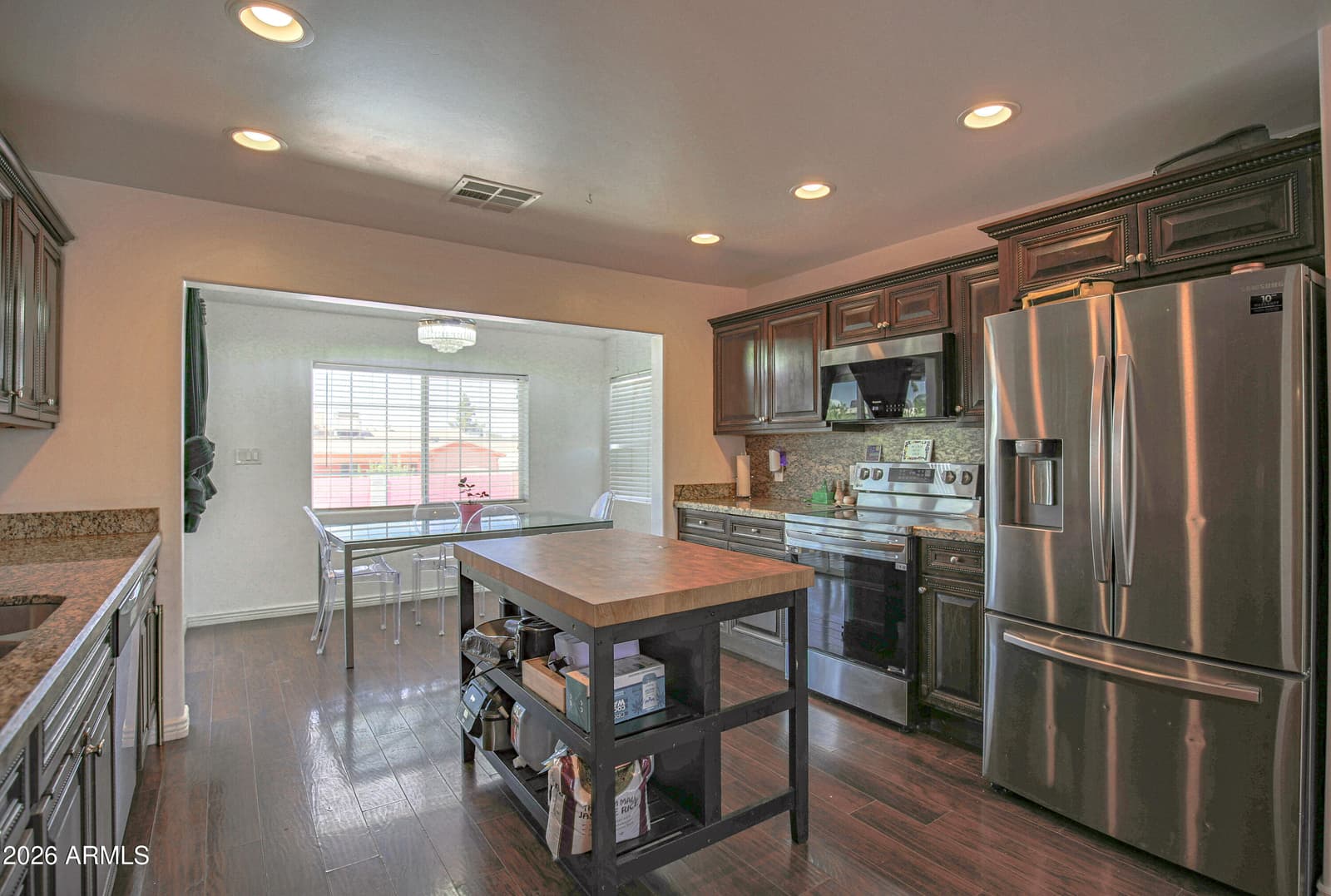 3724 W Charter Oak Road, Phoenix, AZ 85029 — photo 13 of 32