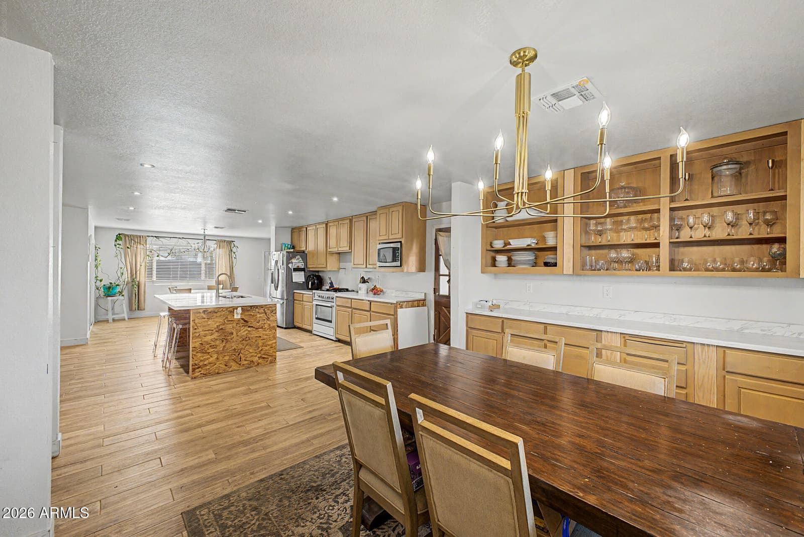 399 N APACHE Drive N, Chandler, AZ 85224 — photo 10 of 31