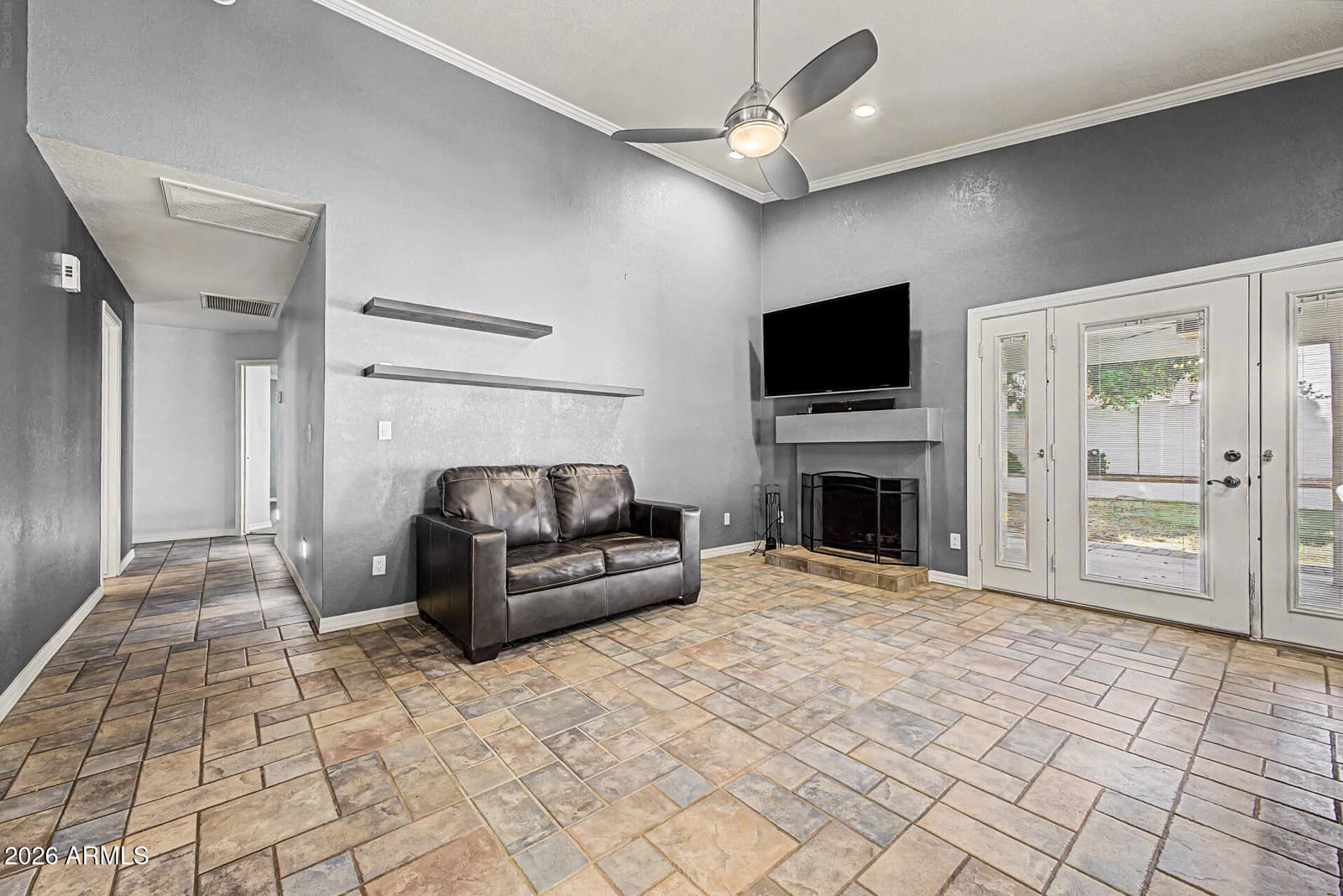 5540 W CHRISTY Drive, Glendale, AZ 85304 — photo 12 of 31