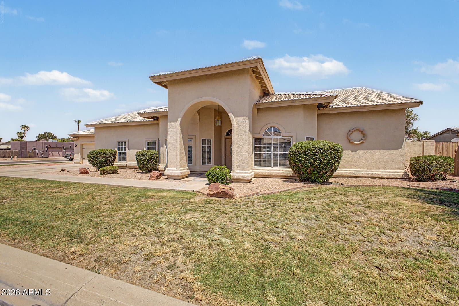 1210 E Clearview Drive, Casa Grande, AZ 85122 — photo 3 of 38