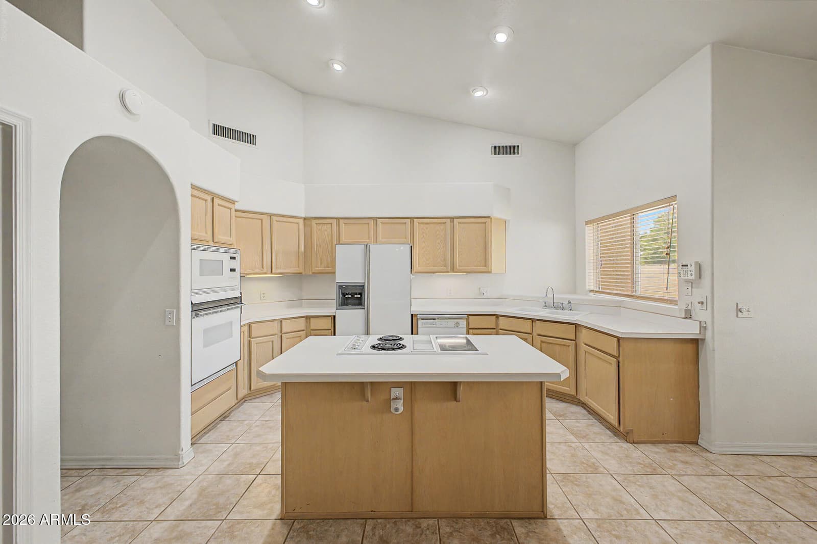 1210 E Clearview Drive, Casa Grande, AZ 85122 — photo 18 of 38
