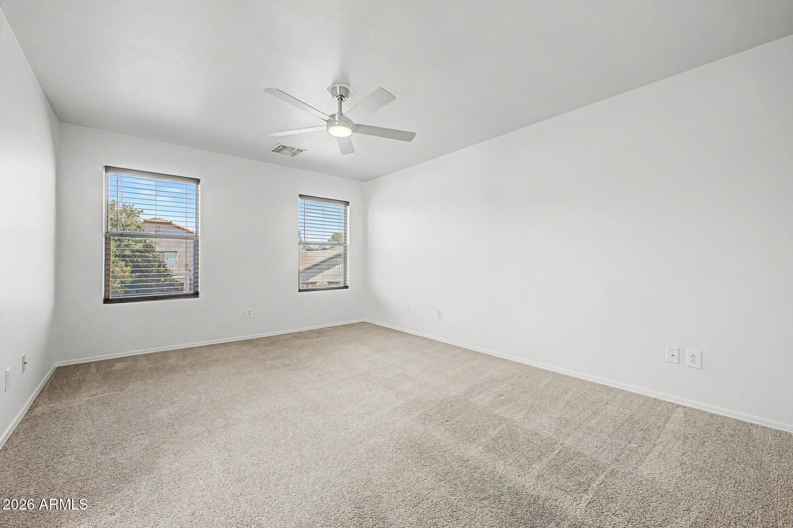 396 E BRADSTOCK Way, San Tan Valley, AZ 85140 — photo 17 of 48