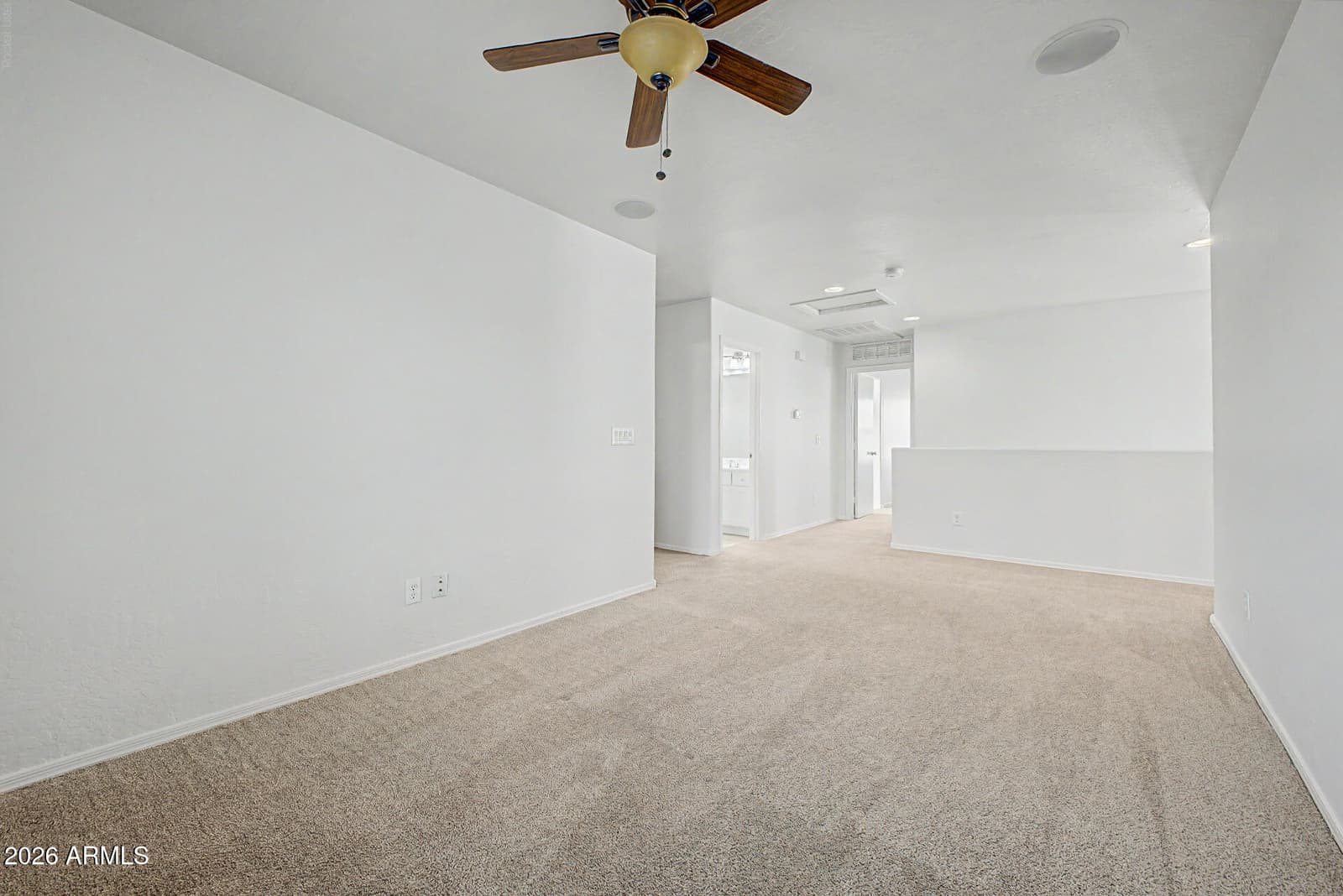 396 E BRADSTOCK Way, San Tan Valley, AZ 85140 — photo 16 of 48
