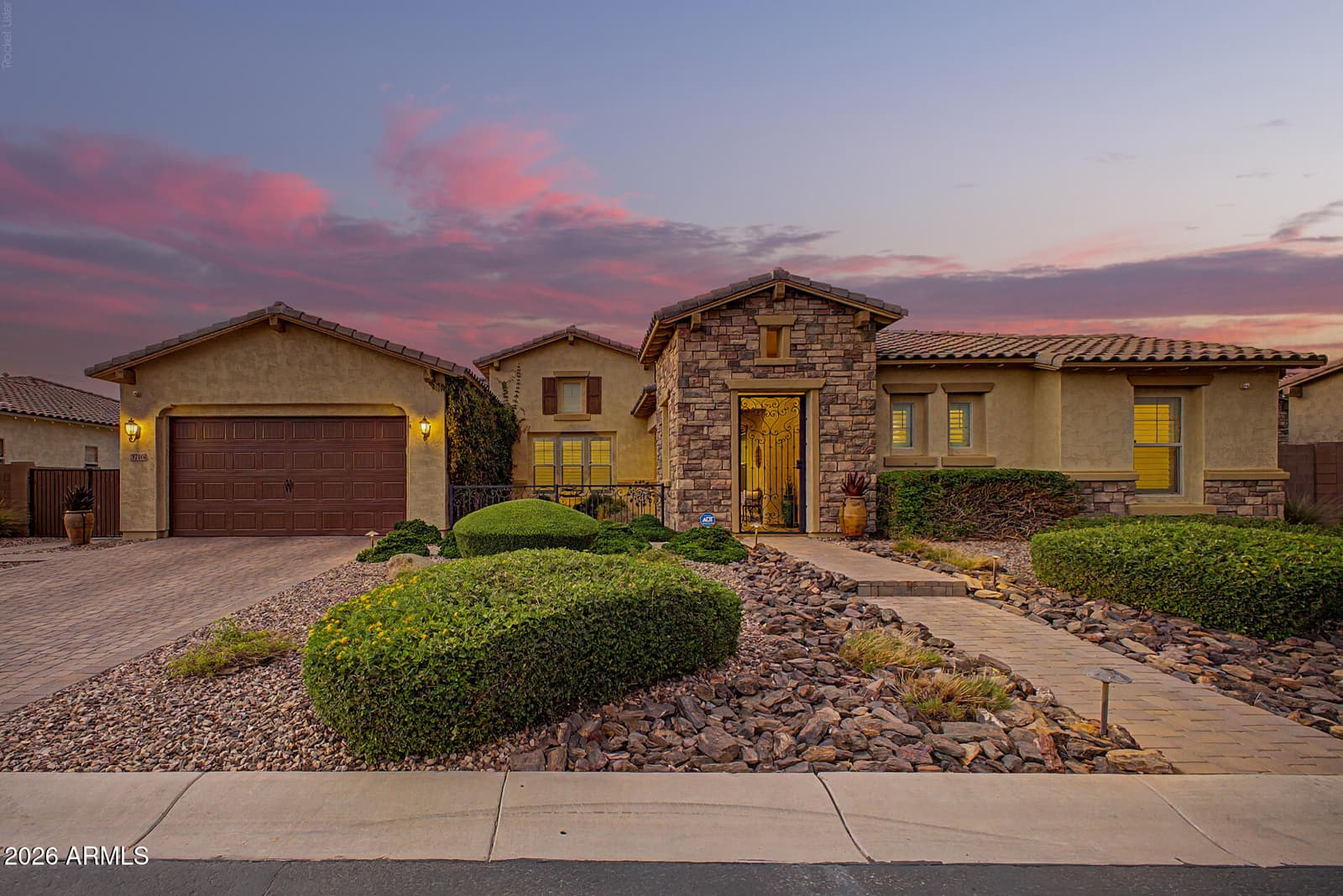 3716 E Fargo Street, Mesa, AZ 85205 — photo 1 of 87