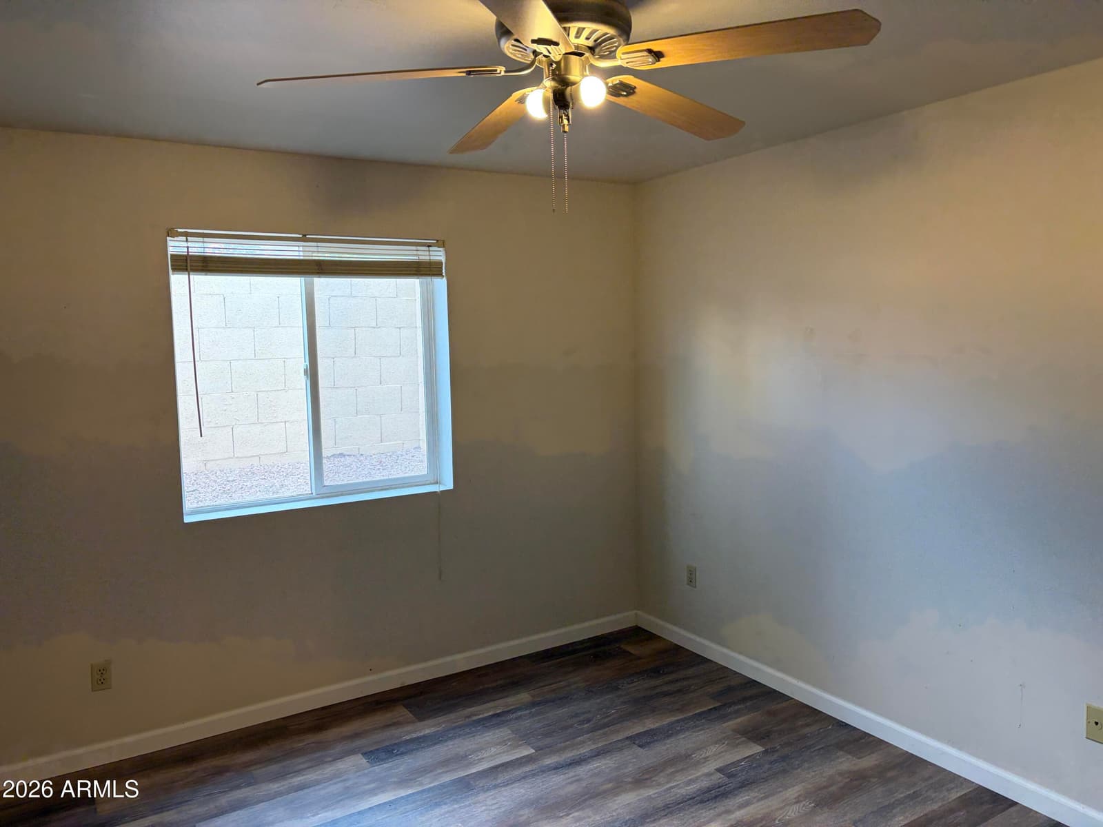 7511 W TONTO Drive, Glendale, AZ 85308 — photo 8 of 23