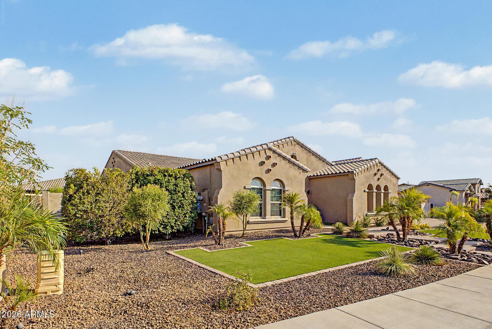 9237 W Parkside Lane, Peoria, AZ 85383 — photo 4 of 82