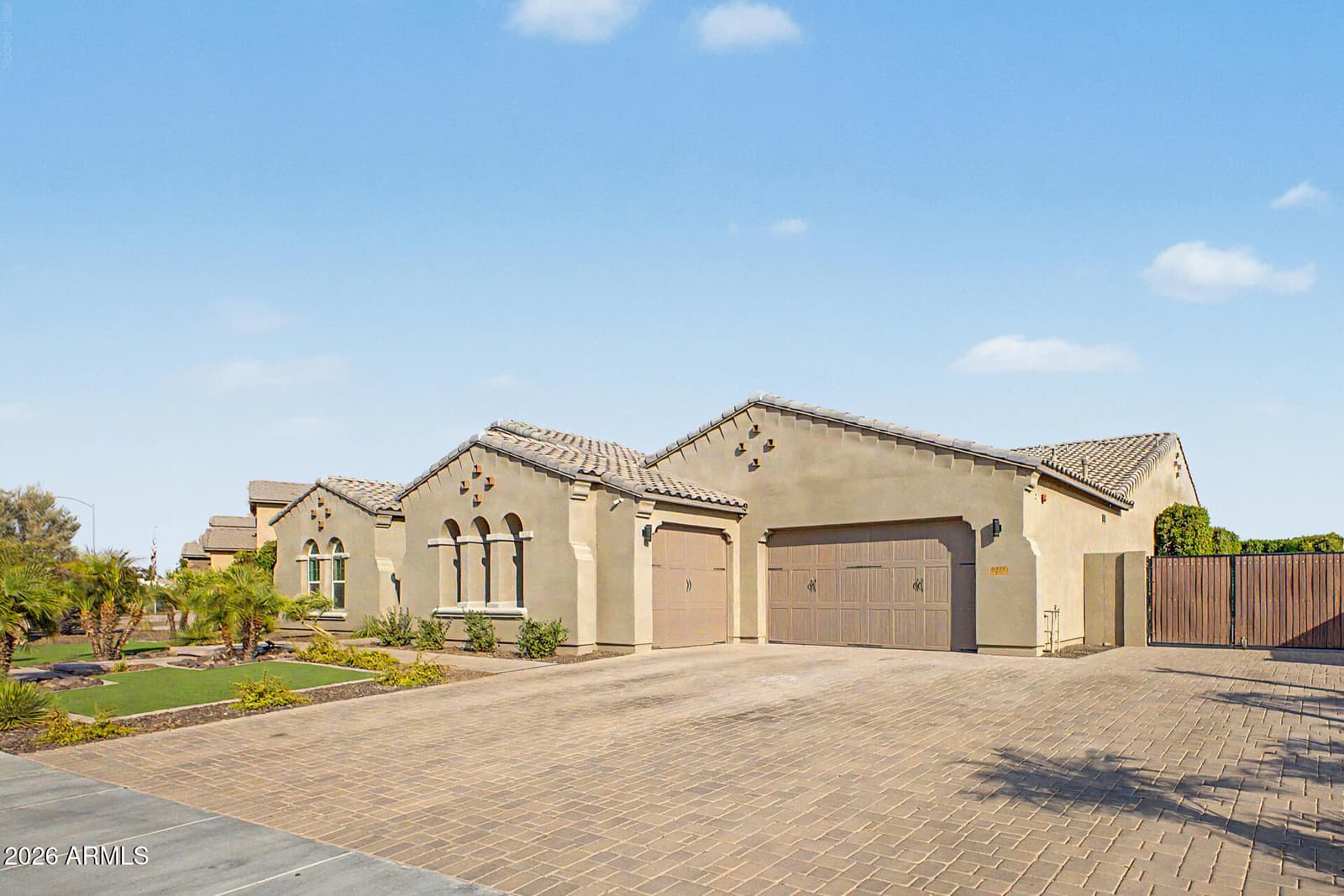 9237 W Parkside Lane, Peoria, AZ 85383 — photo 6 of 82