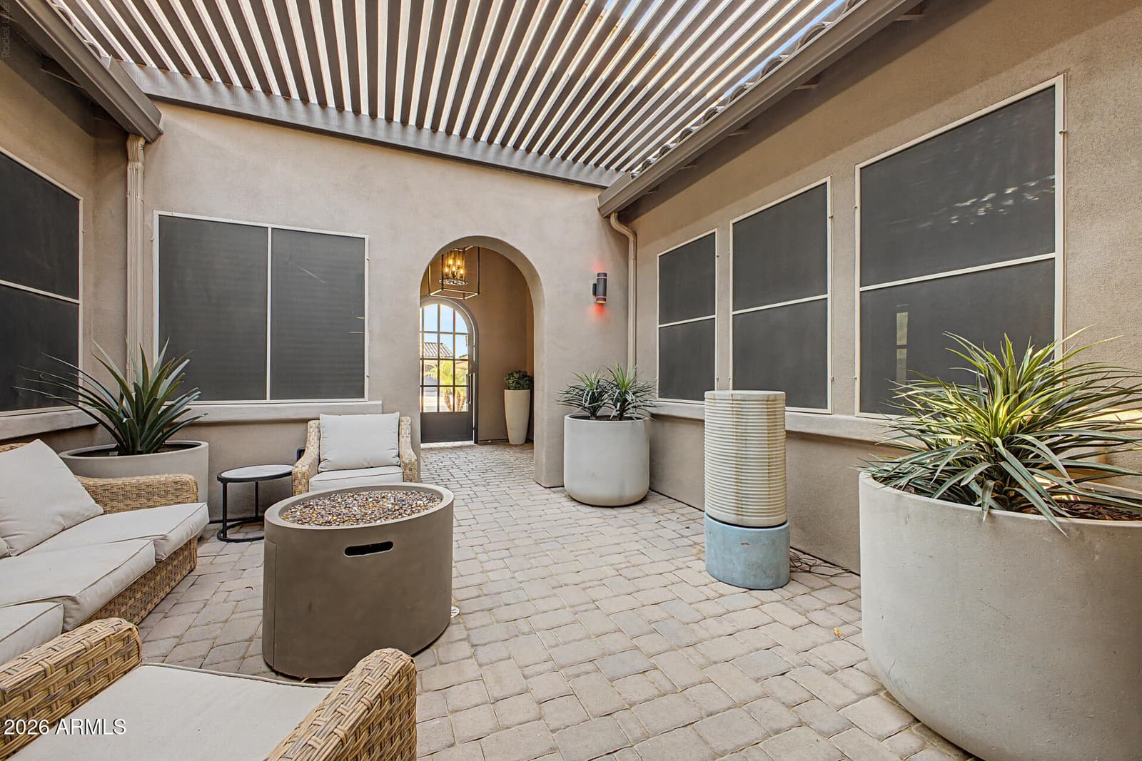 9237 W Parkside Lane, Peoria, AZ 85383 — photo 9 of 82