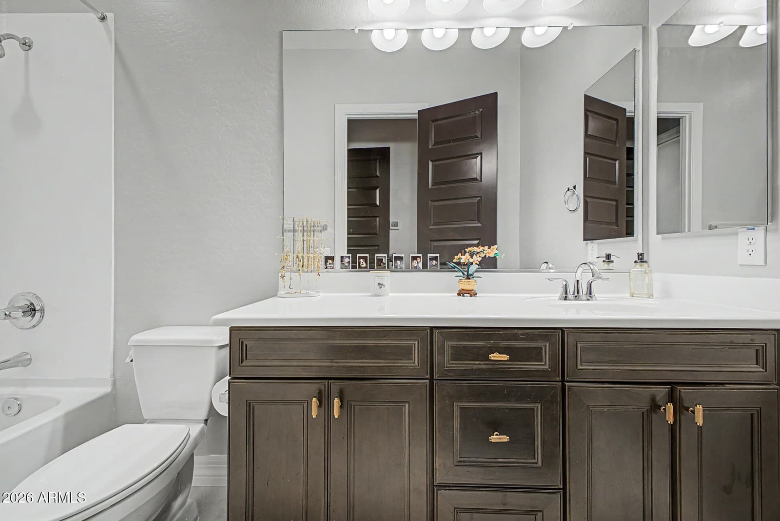 9237 W Parkside Lane, Peoria, AZ 85383 — photo 40 of 82