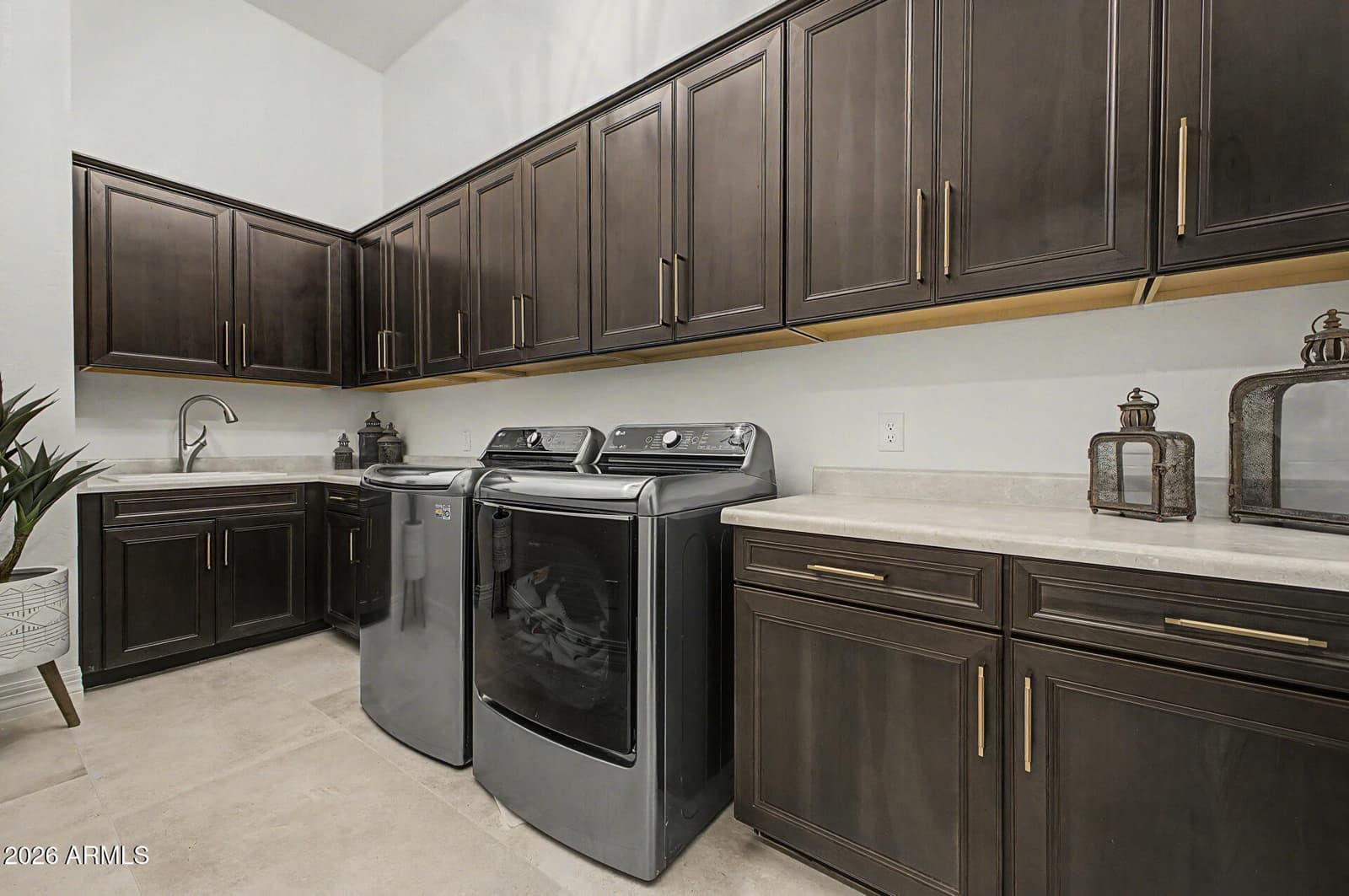 9237 W Parkside Lane, Peoria, AZ 85383 — photo 49 of 82