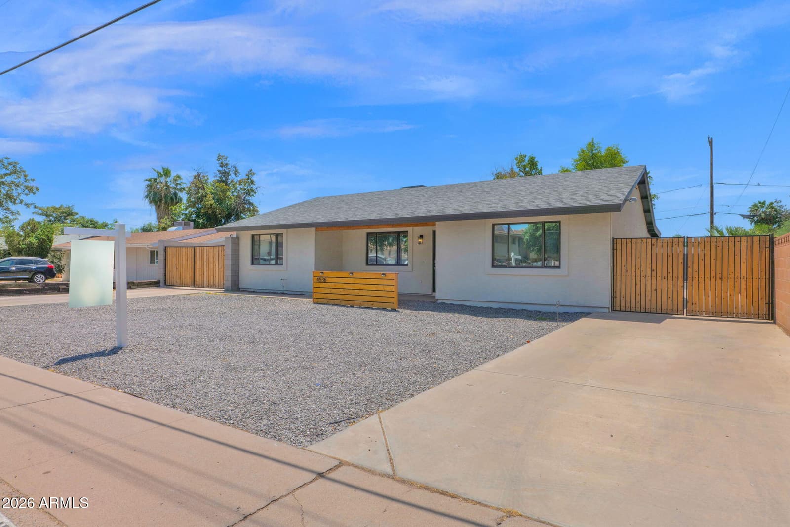 4536 N 17th Avenue, Phoenix, AZ 85015 — photo 2 of 30