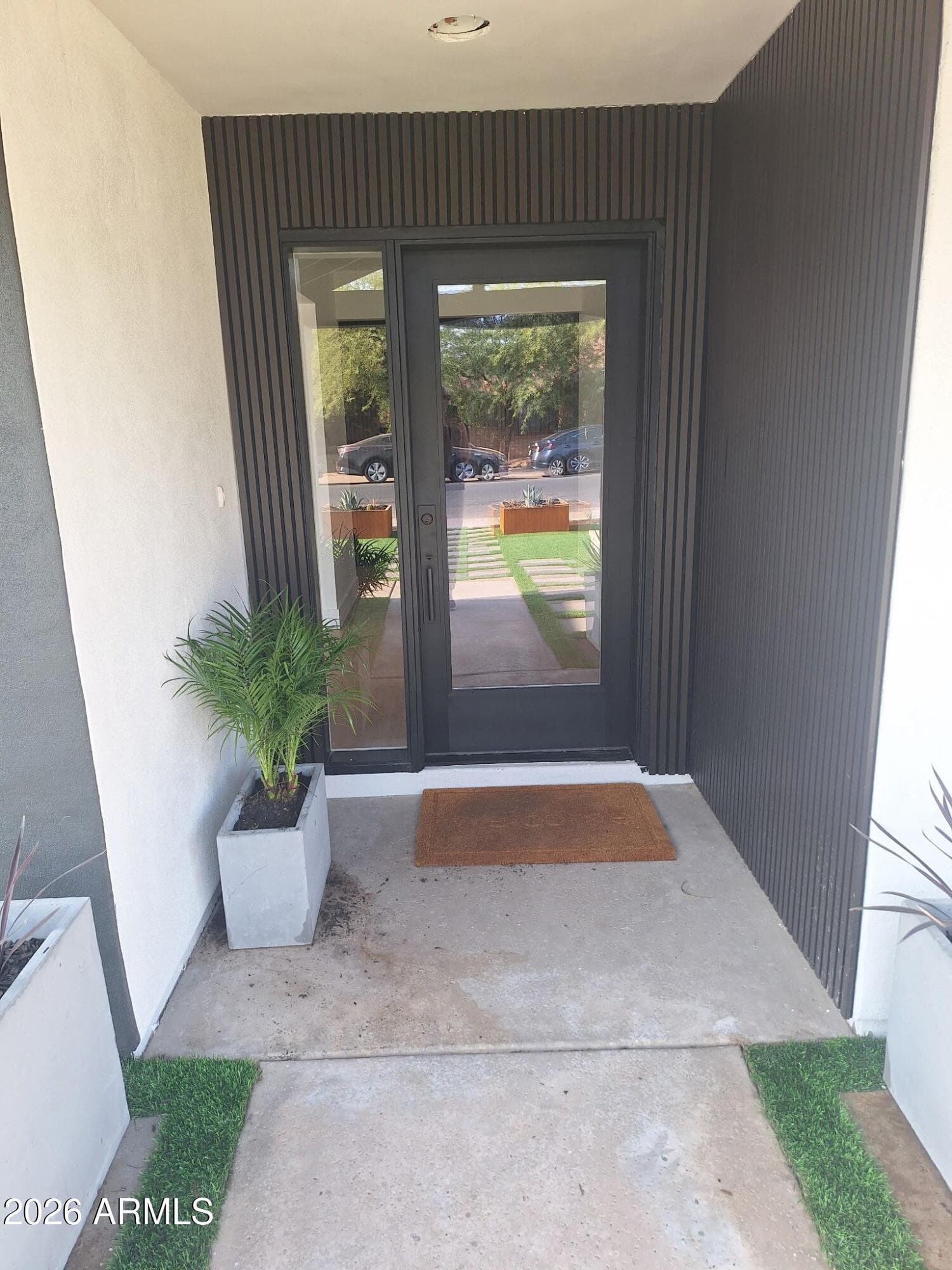 1835 E MANHATTON Drive, Tempe, AZ 85282 — photo 2 of 14