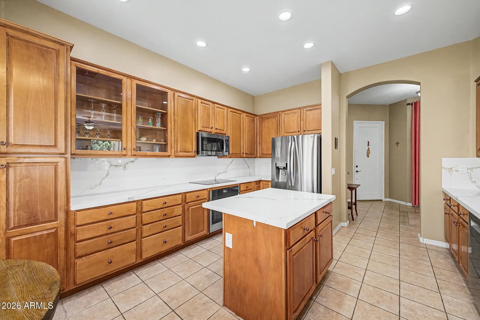 7046 W ROSE GARDEN Lane, Glendale, AZ 85308 — photo 5 of 45