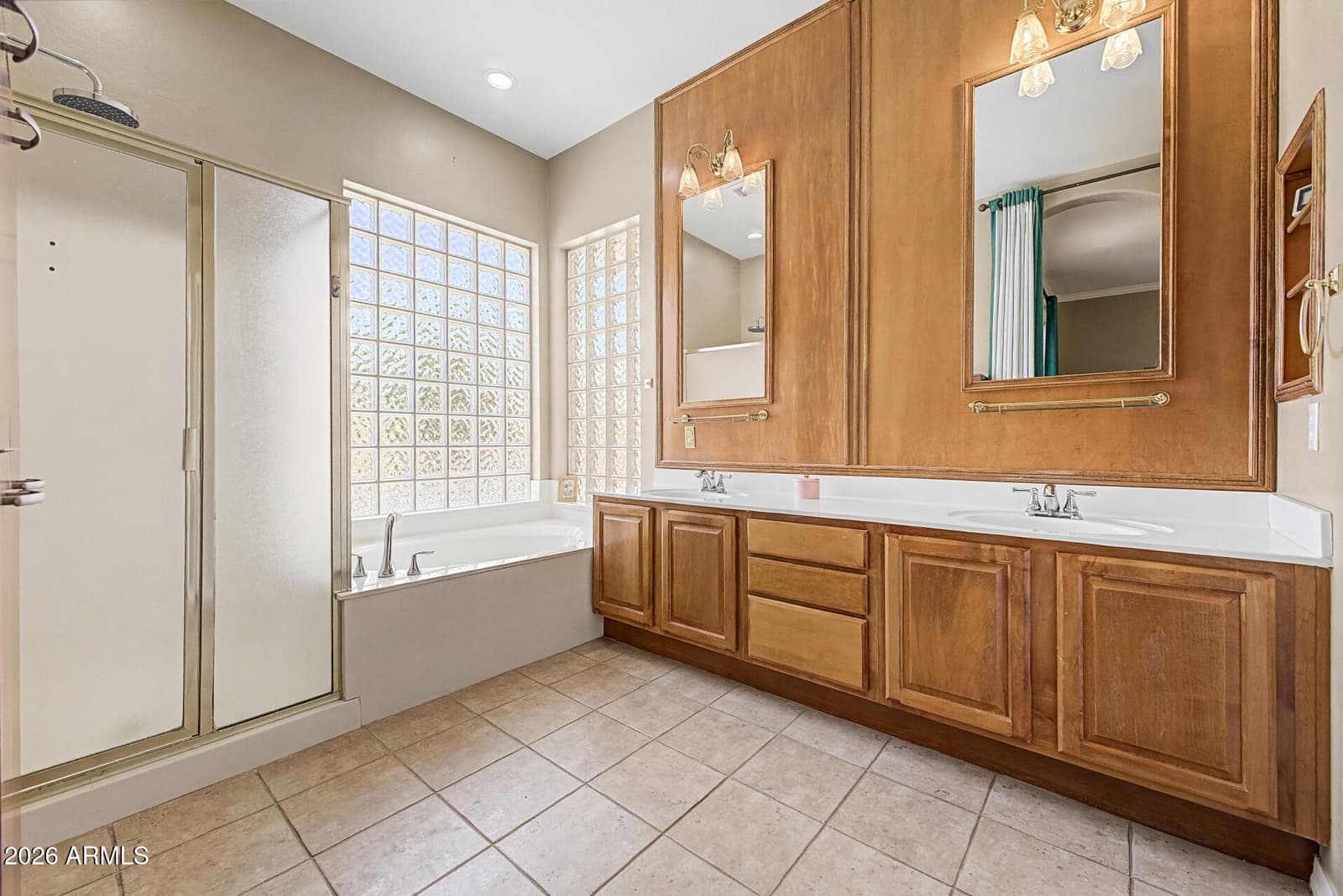 7046 W ROSE GARDEN Lane, Glendale, AZ 85308 — photo 17 of 45