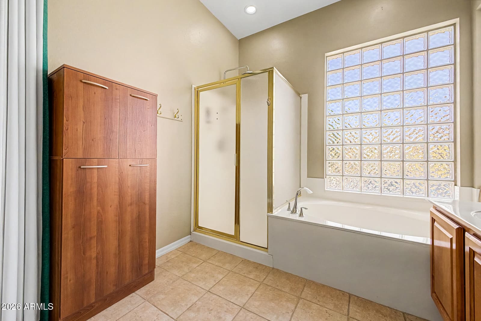 7046 W ROSE GARDEN Lane, Glendale, AZ 85308 — photo 18 of 45
