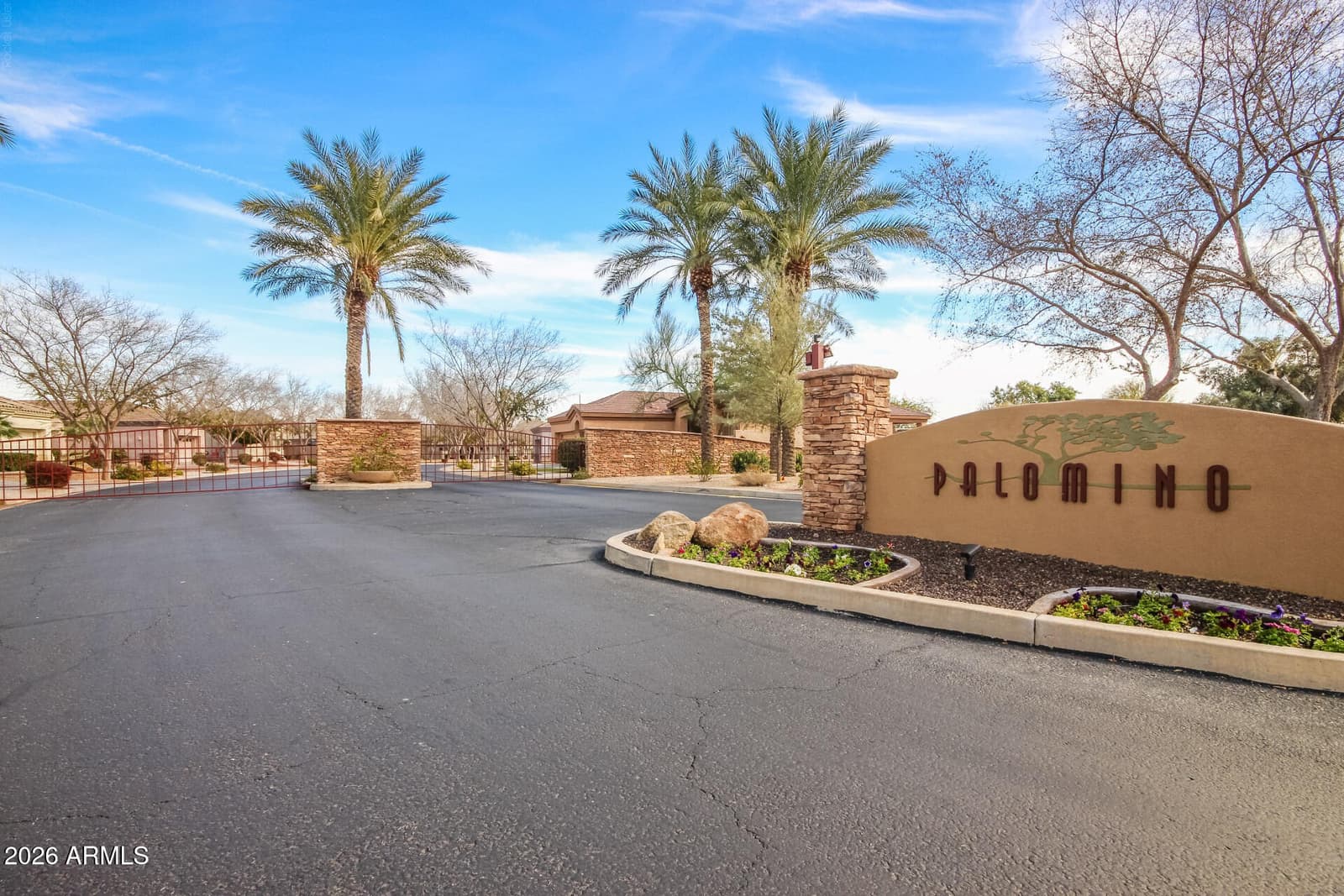 7046 W ROSE GARDEN Lane, Glendale, AZ 85308 — photo 38 of 45