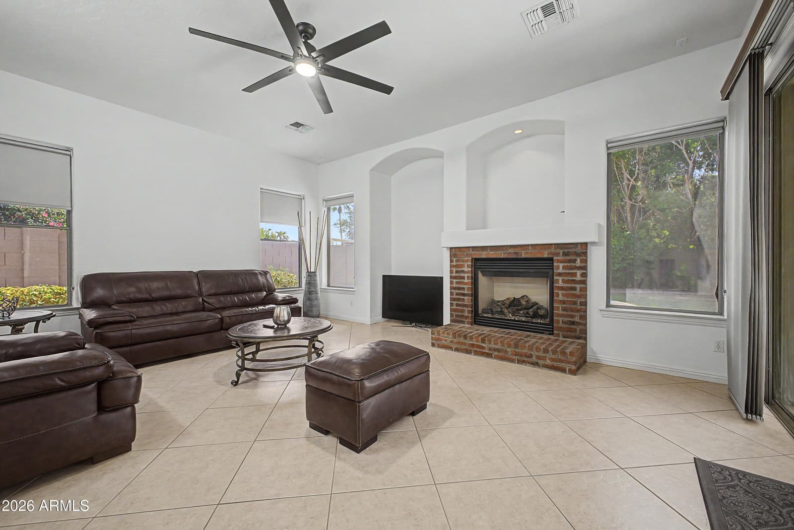2252 S MCCLELLAND Place, Chandler, AZ 85286 — photo 10 of 52