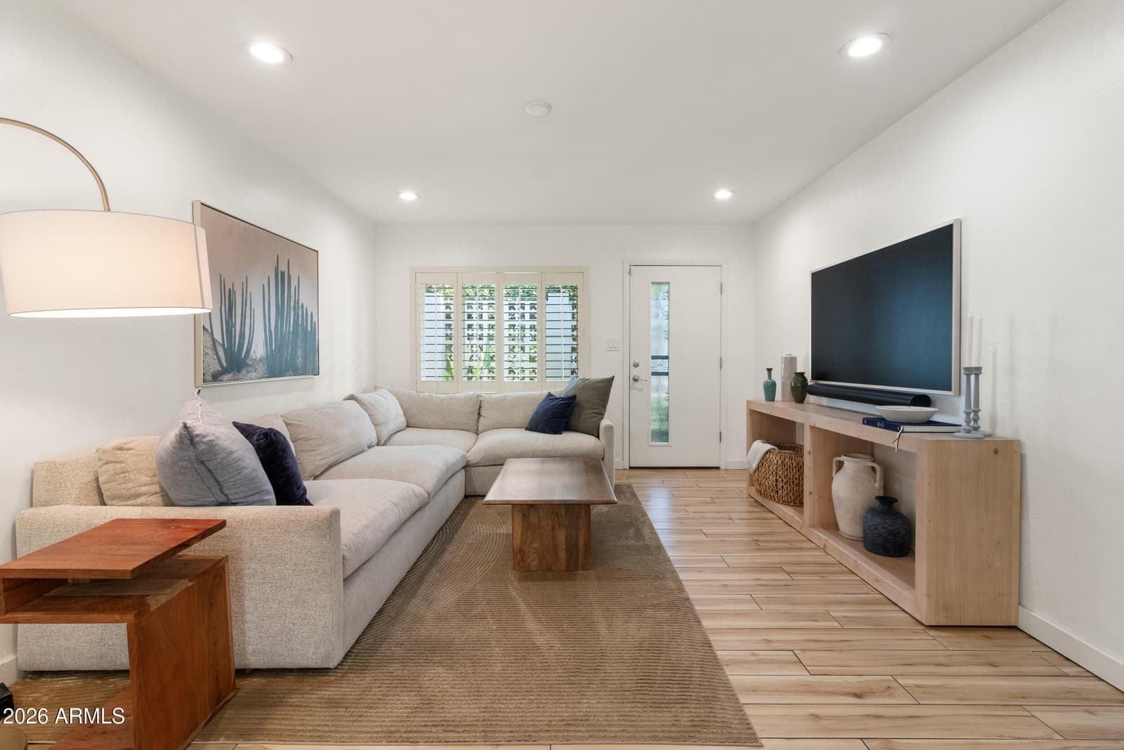 2534 E MEADOWBROOK Avenue, Phoenix, AZ 85016 — photo 4 of 27