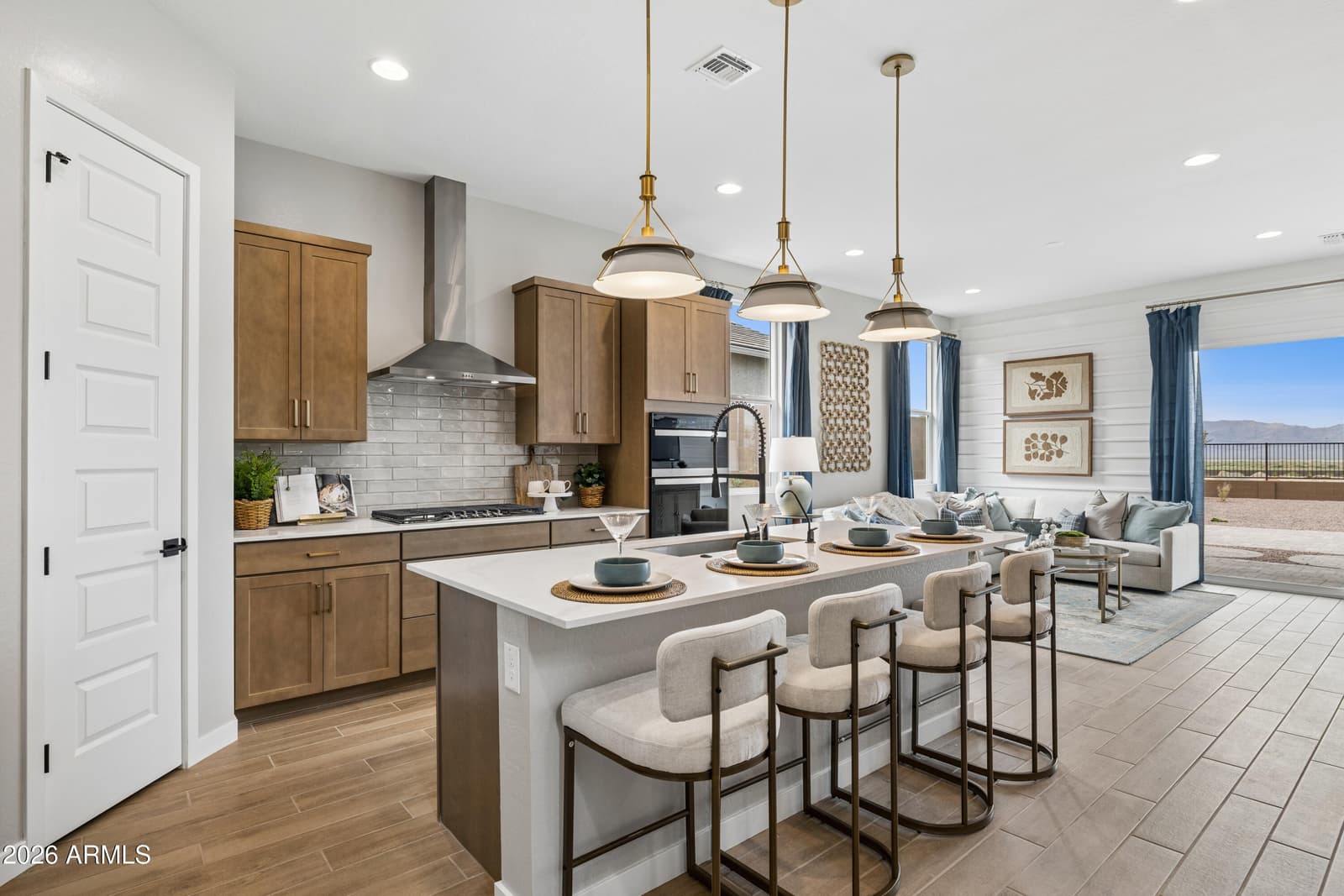 2736 E SWEET IRON Pass, Phoenix, AZ 85024 — photo 10 of 40