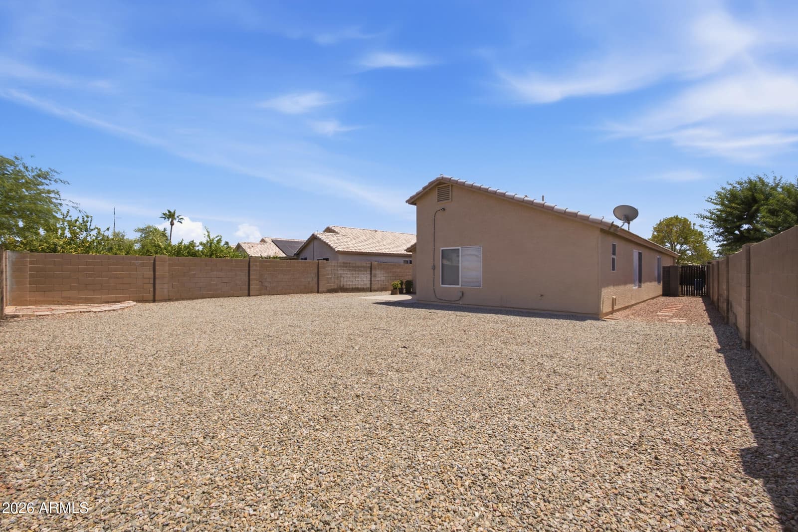 3626 W SAGUARO PARK Lane, Glendale, AZ 85310 — photo 36 of 40
