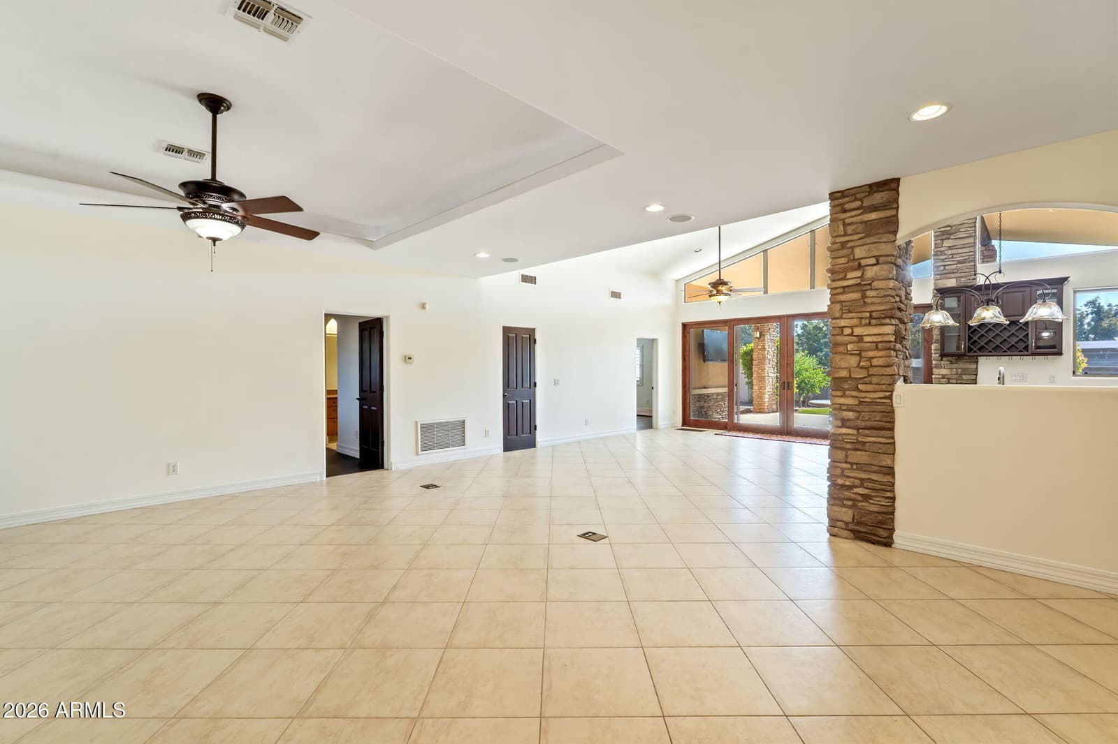1435 E RANCHO Drive, Phoenix, AZ 85014 — photo 7 of 47