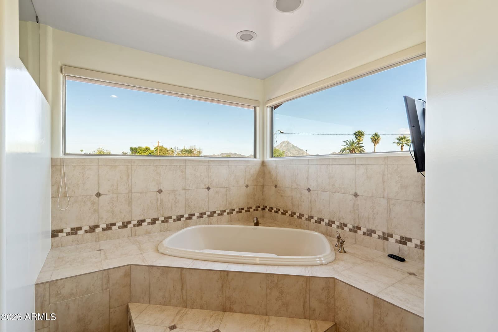 1435 E RANCHO Drive, Phoenix, AZ 85014 — photo 33 of 47