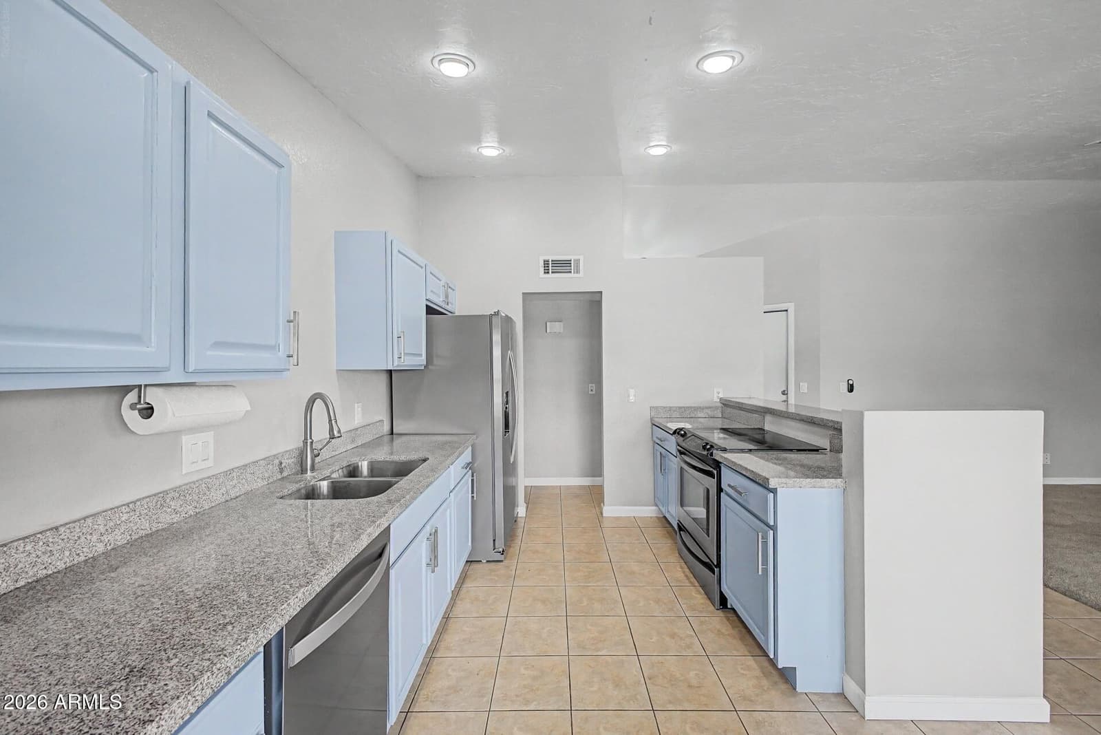 804 W NOPAL Place, Chandler, AZ 85225 — photo 11 of 31
