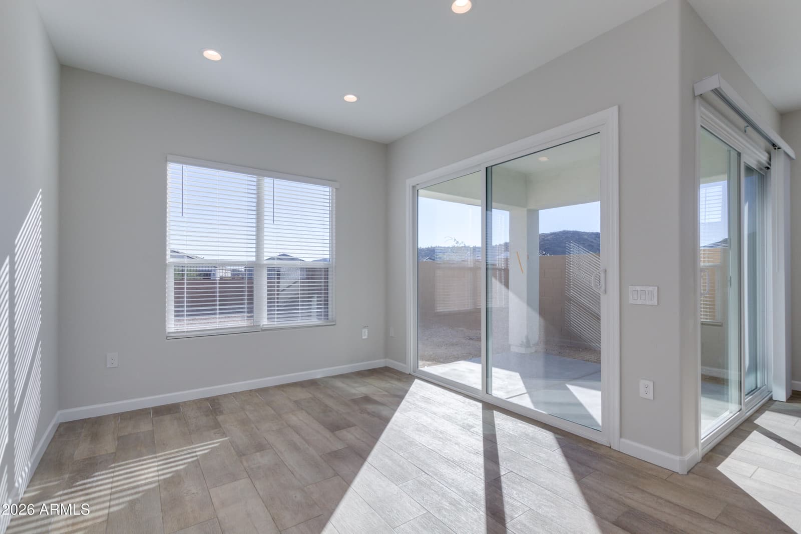 25073 N 27TH Way, Phoenix, AZ 85024 — photo 14 of 27