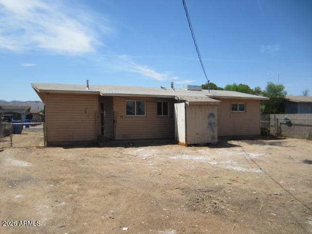 1418 E La Salle Street, Phoenix, AZ 85040 — photo 3 of 8