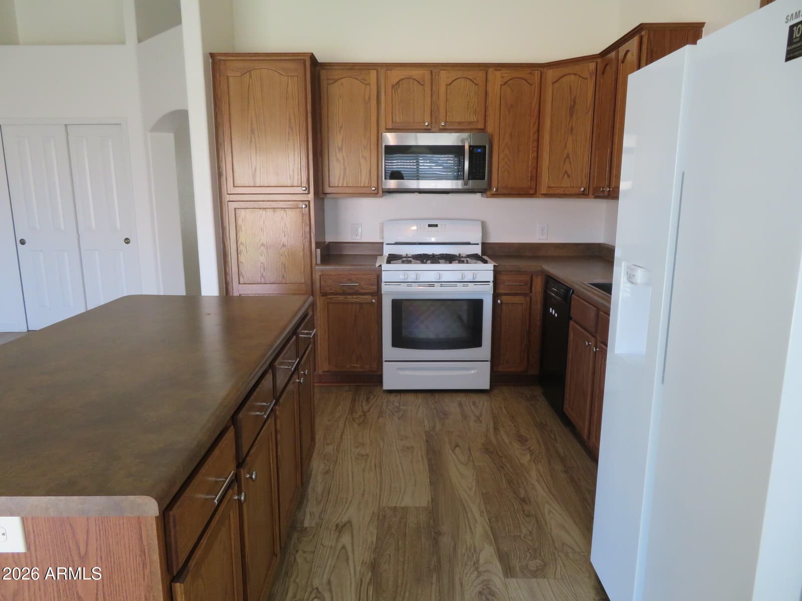 3351 AMBER Way, Sierra Vista, AZ 85635 — photo 11 of 35