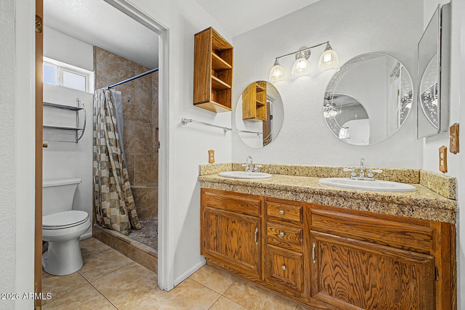665 S WINDSOR, Mesa, AZ 85204 — photo 11 of 24
