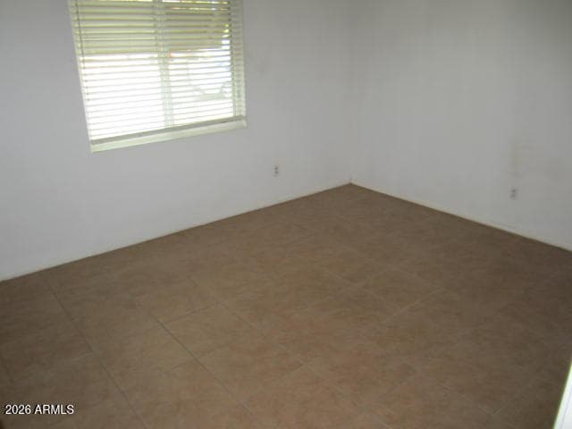 6720 W Medlock Drive, Glendale, AZ 85303 — photo 9 of 10