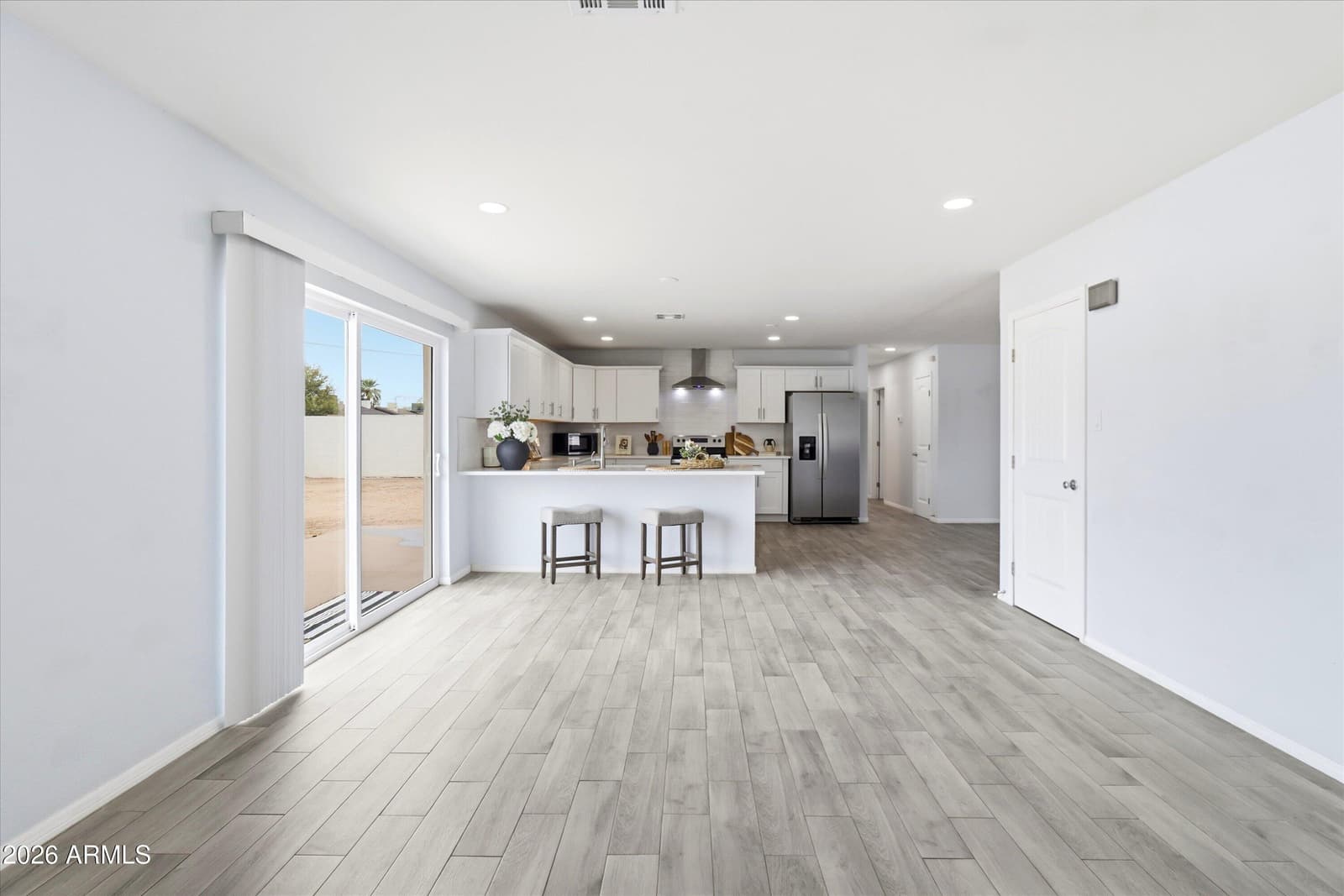 2 W FAIRMONT Drive, Tempe, AZ 85282 — photo 10 of 21