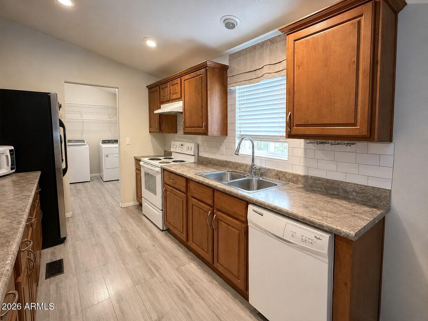 19602 N 32nd Street 79, Phoenix, AZ 85050 — photo 9 of 31
