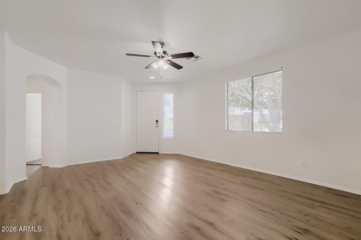 9403 W Ross Avenue, Peoria, AZ 85382 — photo 6 of 28