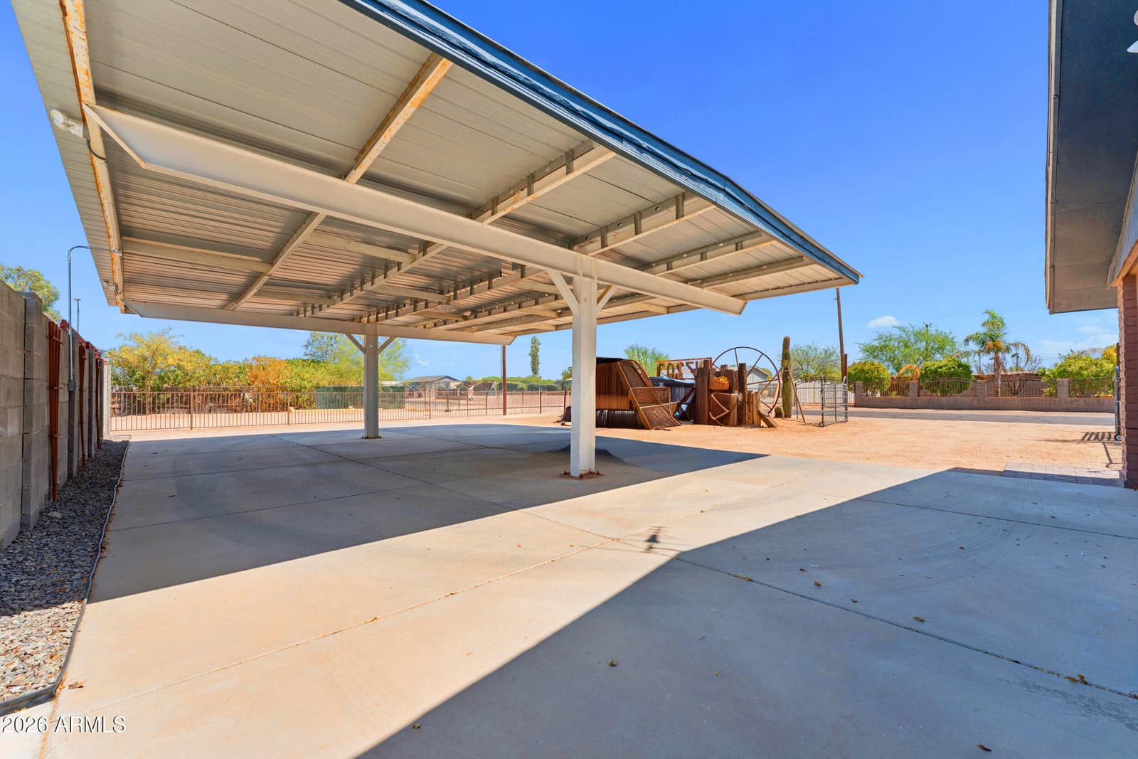 13202 W OCOTILLO Road, Glendale, AZ 85307 — photo 14 of 61