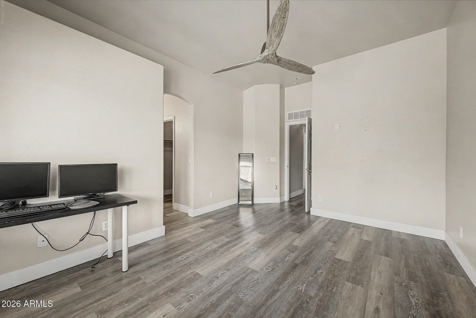 1513 E GROVE Street, Phoenix, AZ 85040 — photo 16 of 28