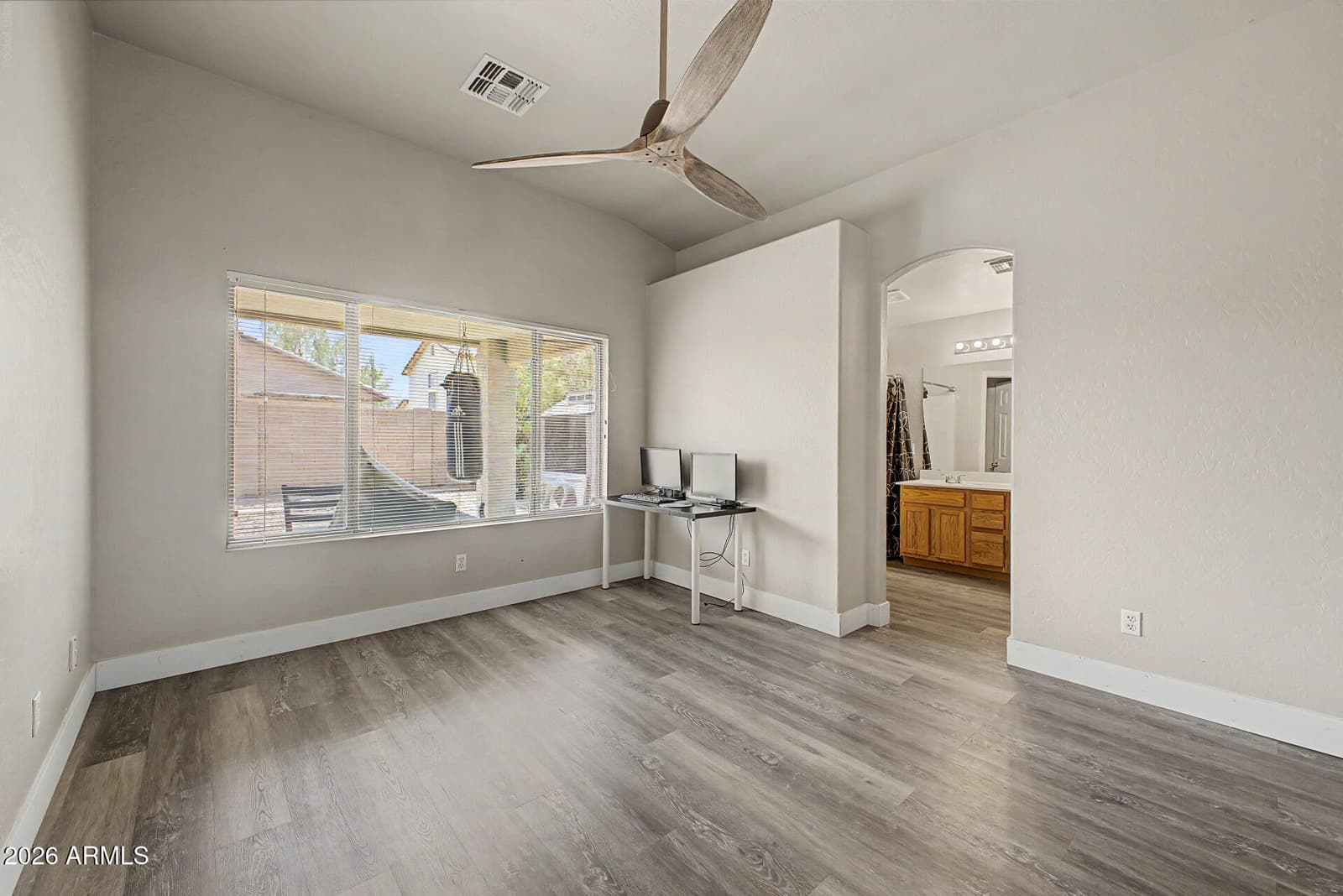 1513 E GROVE Street, Phoenix, AZ 85040 — photo 17 of 28